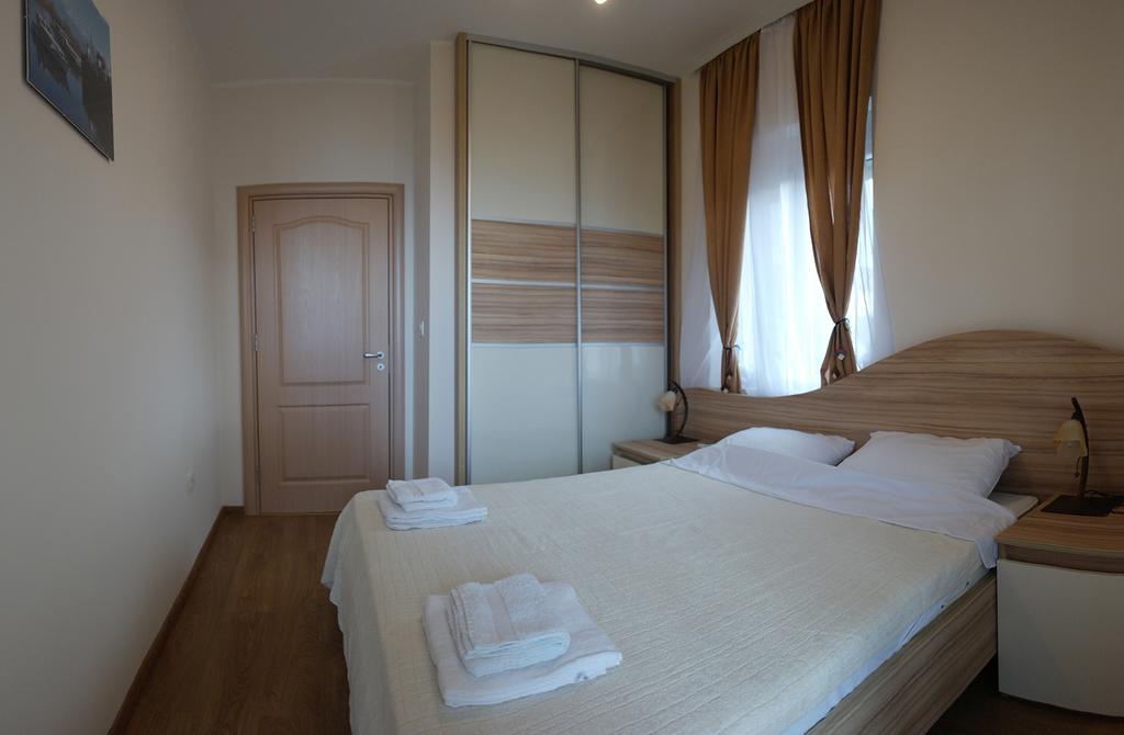 Tuna Apartments Dobra Voda Exterior foto
